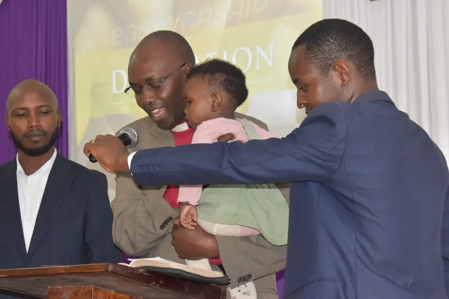 Children dedication moment